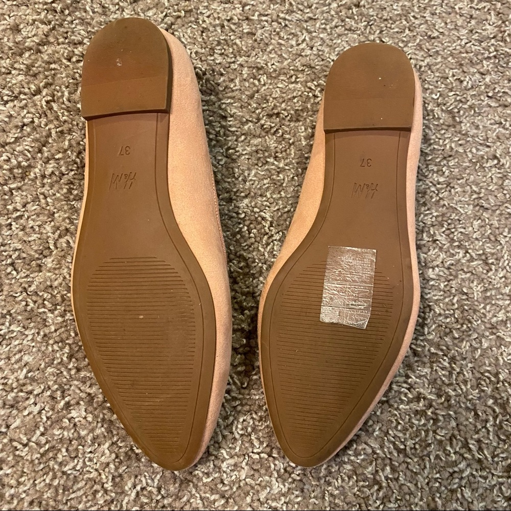 Flats - Picture 2 of 2